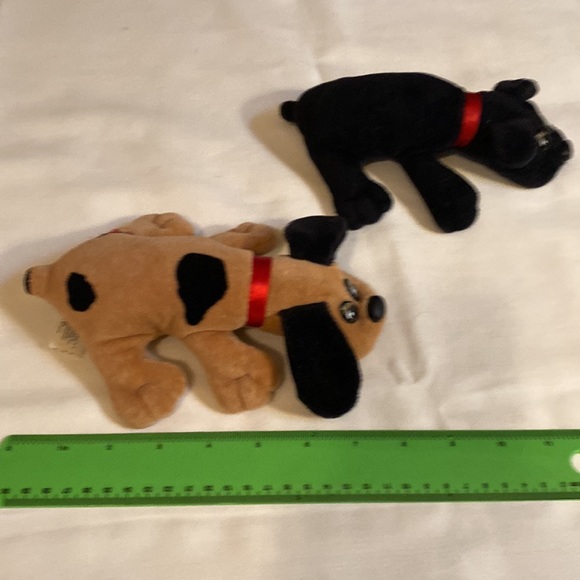 Set of 2 - Miniature Pound Puppies - Picture 4 of 5